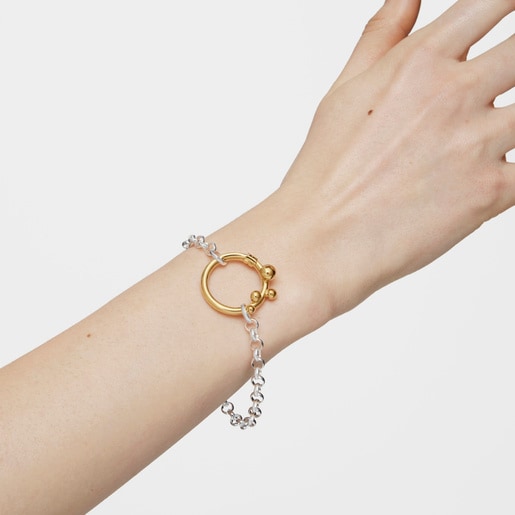 Large Ring with 18kt gold plating over silver and details Hold
