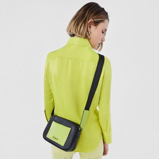 Bandolera pequeña de piel negra y lima TOUS Empire