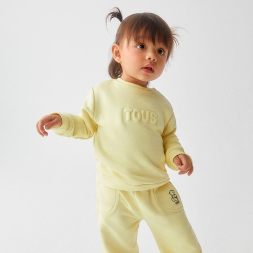 Baby outfit in Classic pink