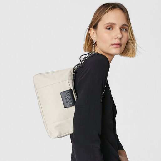 Бежевая сумка-кроссбоди на цепочке TOUS Empire Soft Chain cреднего размера