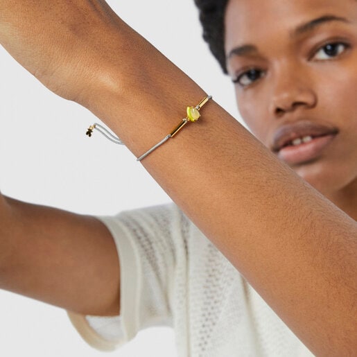 سوار TOUS Vibrant Colors ذات أربطة مزدانة بالعقيق الأبيض والإيناميل