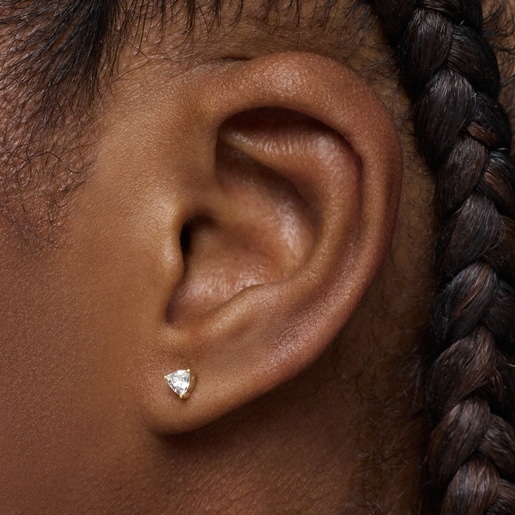 14kt gold Ear piercing with 0.14ct lab-grown diamond Shine LGD