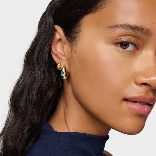 18ktゴールドコーティング・シルバーにブルーのモチーフをあしらったフープピアス Warm