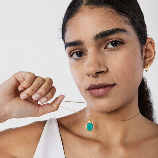 Collar camafeo con baño de oro 18 kt sobre plata y glass verde Oceaan Color