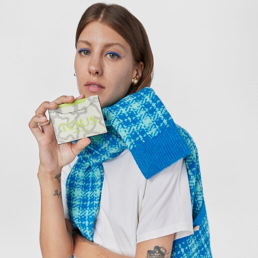 حامل بطاقات Kaos Legacy باللونين البيج والأخضر الليموني