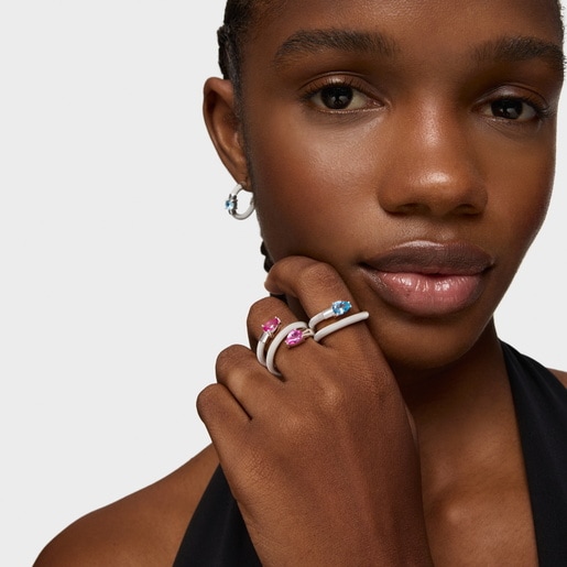 Anillo espiral de plata y espinela creada en laboratorio TOUS Mesh LGG