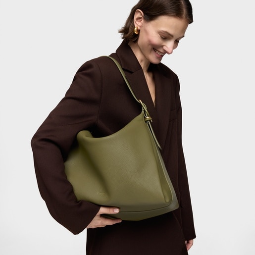 Saca de piel verde oliva TOUS Fold