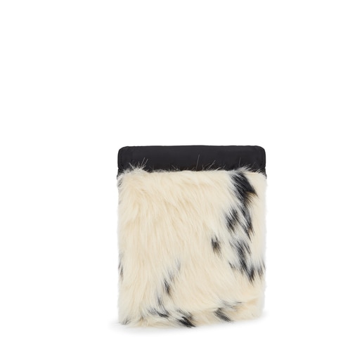 ブラック＆ホワイトのミニバッグ TOUS Empire Fur