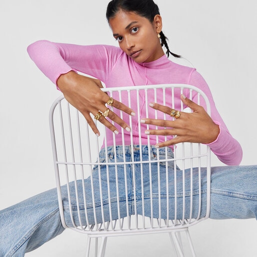 Silver vermeil flower Signet ring with cultured pearl Iris Motif