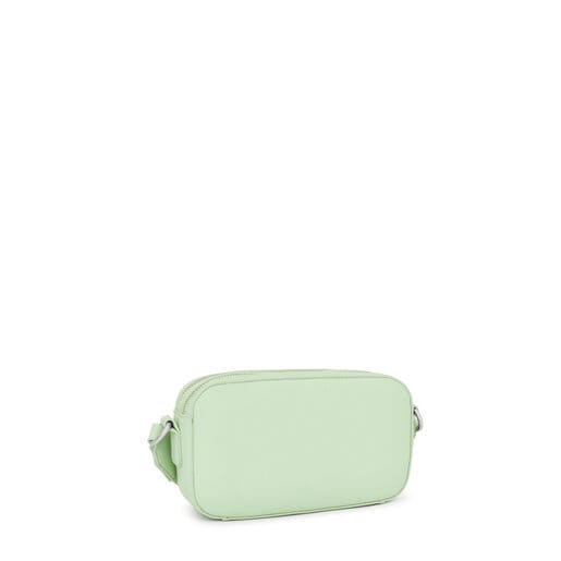 حقيبة مُراسِل La Rue New من TOUS بحزام يلتف حول الجسم باللون الأخضر النعناعي