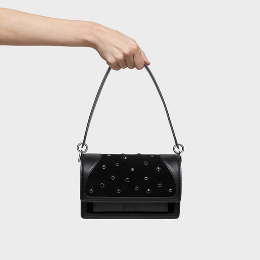 حقيبة صغيرة بحزام يلتف حول الجسم باللون الأسود من تشكيلة TOUS Audree Strass