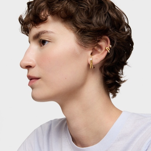 Earcuff con baño de oro 18 kt sobre plata y diamantes creados en laboratorio Lio LGD