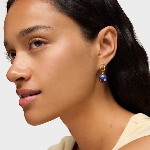 תליון Cube מזהב 14 קראט בשילוב קוביית אבן לפיס לזולי