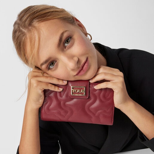 バーガンディのラージウォレット Kaos Dream