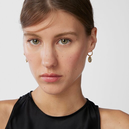 עגילי Magic Nature קצרים עשויים ורמיל כסף בשילוב יהלומים