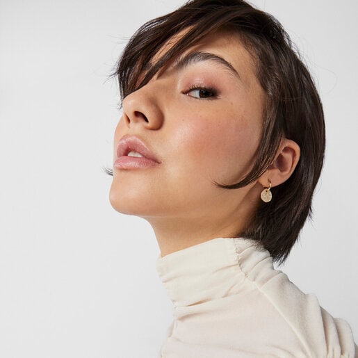 Aros cortos Nenufar de oro y diamantes