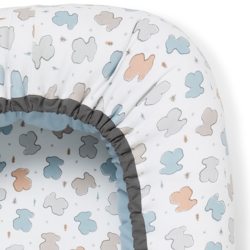 Baby sleep nest in Colors blue