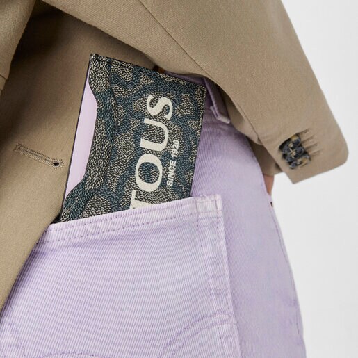 حامل بطاقات Kaos Legacy باللونين الأسود والموف