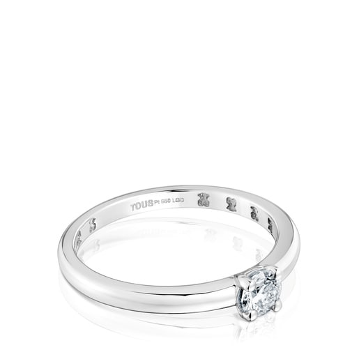 Platinum solitaire Ring with brilliant-cut, laboratory grown diamond Les Classiques LGD