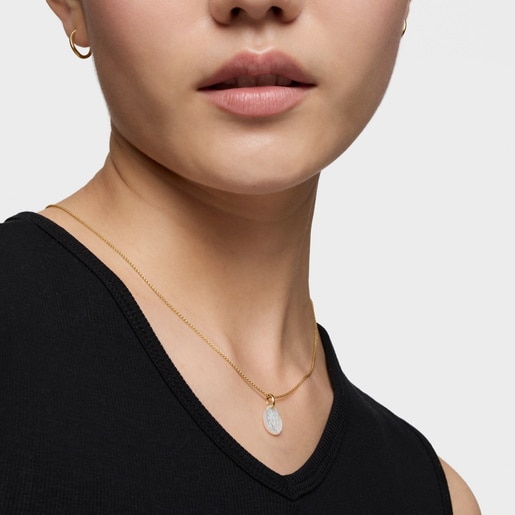 Gold Devocion Maria Pendant with Mother-of-Pearl