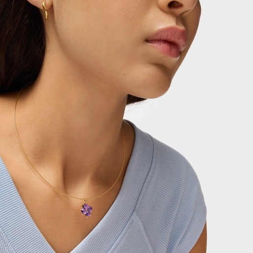 Gold Pendant with amethyst Daisy