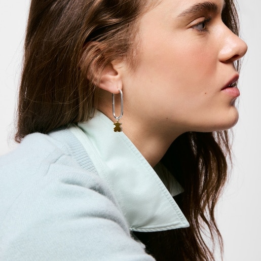 ツートーンのピアスにベアモチーフを添えたフープピアス Sweet Dolls