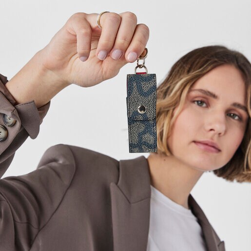 Funda colgante para pintalabios negra Kaos Legacy