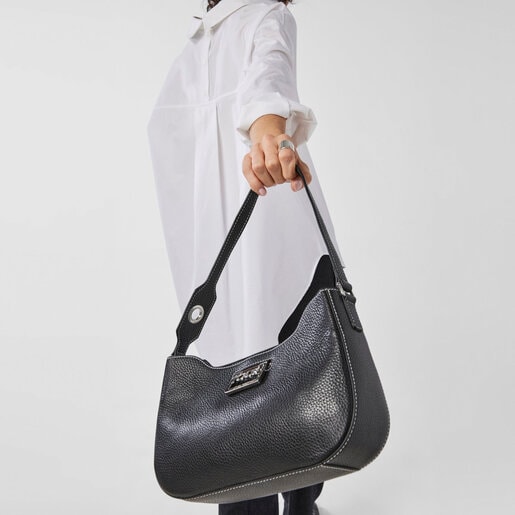 Черная кожаная сумка-багет TOUS Legacy