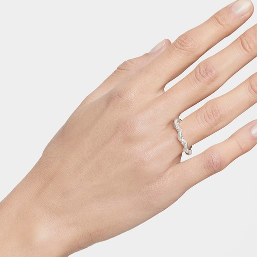 Twisted medium silver Ring with charms