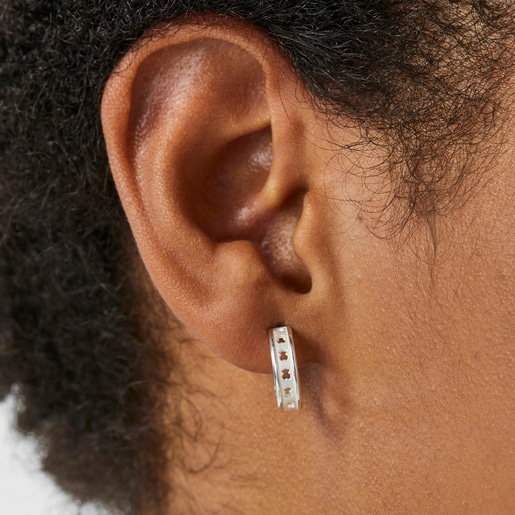 Boucles d'oreilles anneau TOUS Bear Row petites en argent avec silhouette