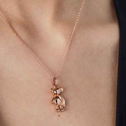 ペンダント  Teddy  くま  22mm　ピンクゴールドコーティング