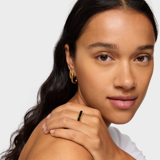 Bague ouverte en argent plaqué or 18 ct et onyx Line