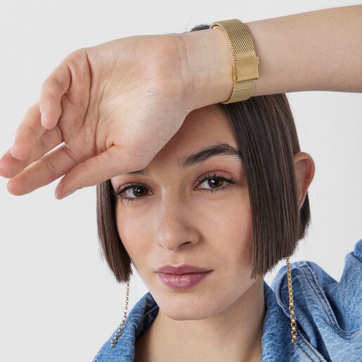 Reloj digital Digisquared Mesh de acero IP dorado