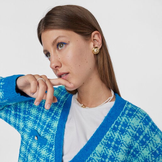 Aretes grandes TOUS Basics disco con baño de oro 18 kt sobre plata y perla