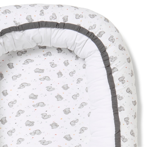 Baby sleep nest in Pic white