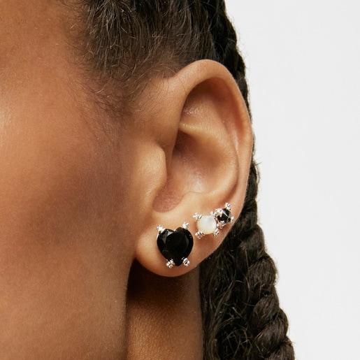 Silver Color Pills Heart earrings with onyx