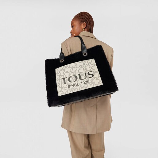 תיק נשיאה Amaya Kaos Icon גדול בצבע שחור עם פרווה