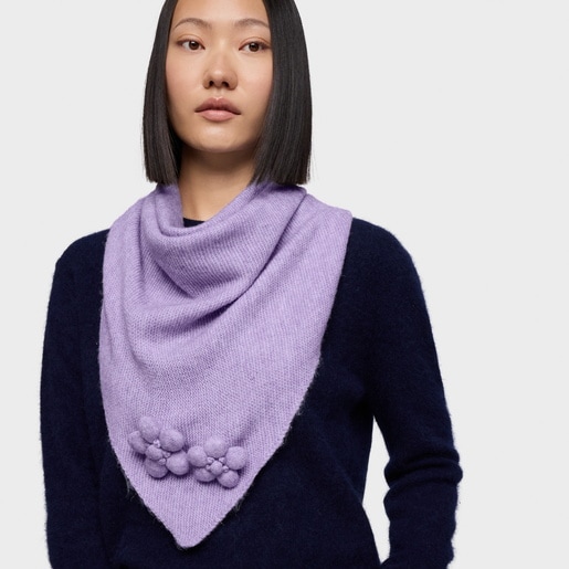 وشاح مثلث الشكل باللون الموف من التشكيلة TOUS Daisy