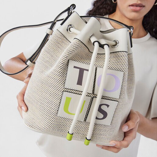 ベージュのバケツバッグ TOUS Yummy