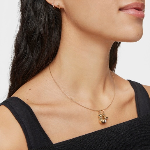 0.08ct-diamond and gold Bold Bear pendant