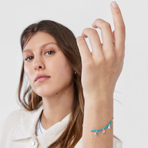 染色カルサイトがあしらわれたシルバーのブレスレット TOUS Joy Bits