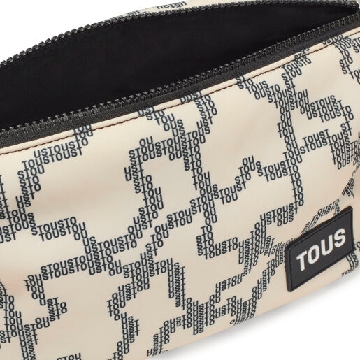 ベージュのコスメポーチ Kaos Pix Soft