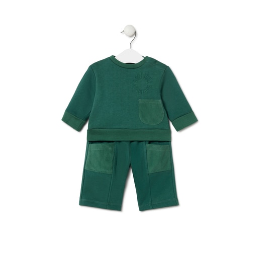 Baby outfit in Trend green