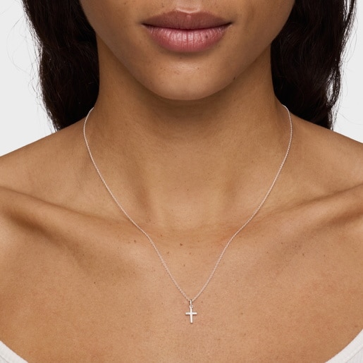 Collar corto cruz de plata TOUS Motivos