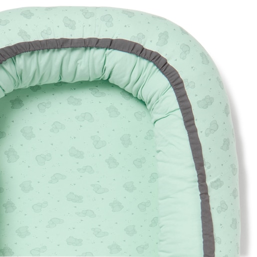 Baby sleep nest in Pic mist