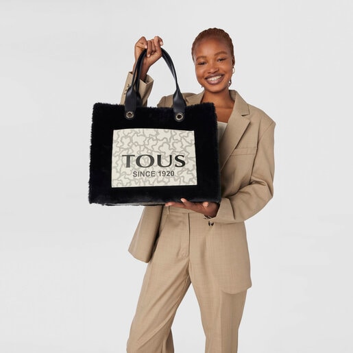 תיק נשיאה Amaya Kaos Icon גדול בצבע שחור עם פרווה