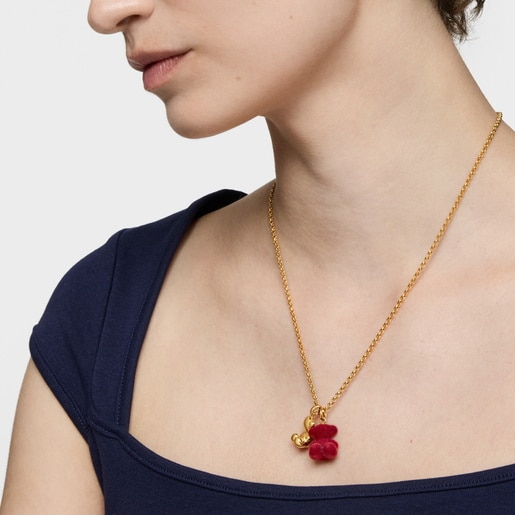 Dije oso velvet en color burdeos con baño de oro 18 kt sobre plata Bold Bear