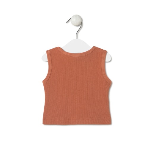 Sleeveless baby t-shirt in Classic brick red