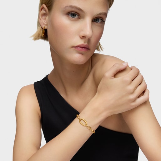 Hold Oval chain Bracelet with 18kt gold plating over silver
