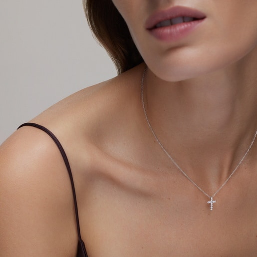 Colar cruz em ouro branco com diamantes TOUS ATELIER